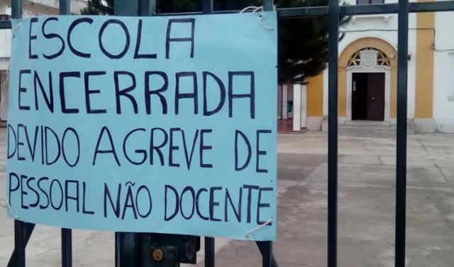 Greve Nacional dos trabalhadores não docentes das escolas em 7 de Dezembro