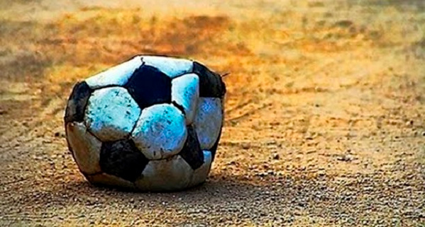 Liga de Clubes entra à surrelfa em reunião para impedir negociar a contratação coletiva