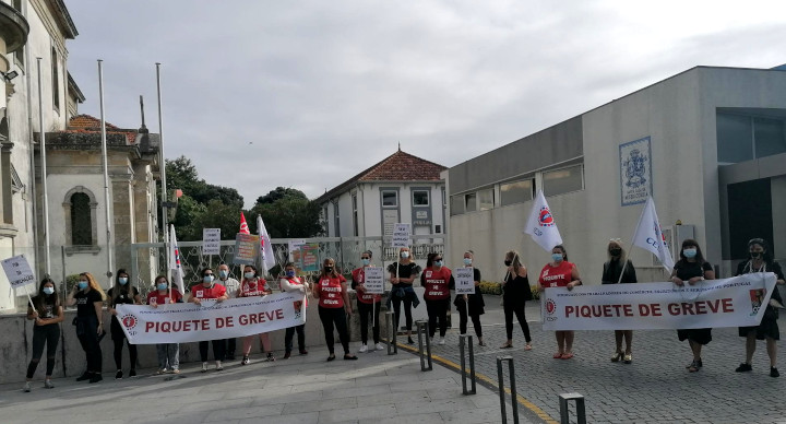 Santa Casa da Póvoa de Varzim Trabalho máximo para salário é mínimo