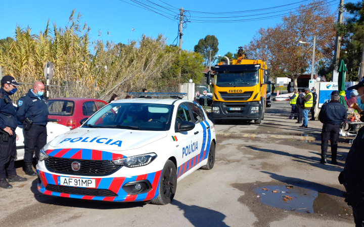 Amarsul e Governo chamam forças de segurança para escoltar carros do lixo