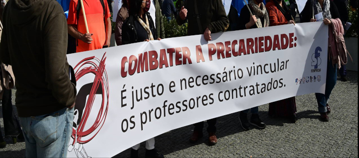 Professores contratados