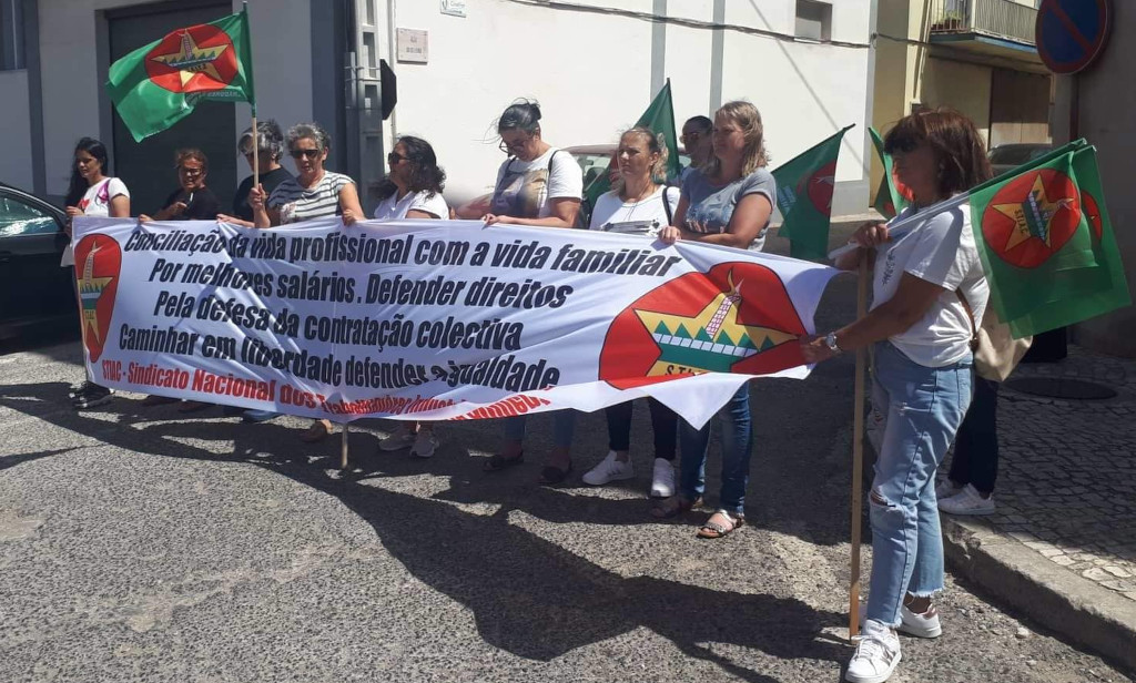 Trabalhadores Coralfish ainda não receberam salário de Agosto