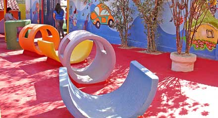 CRECHE