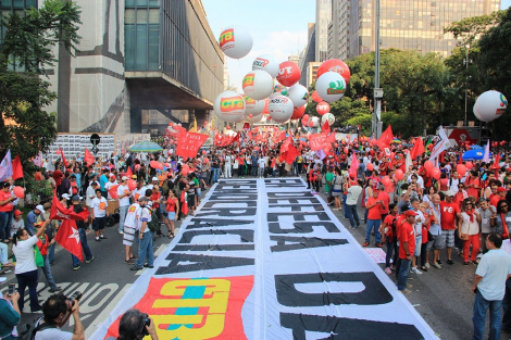 democracia brasil