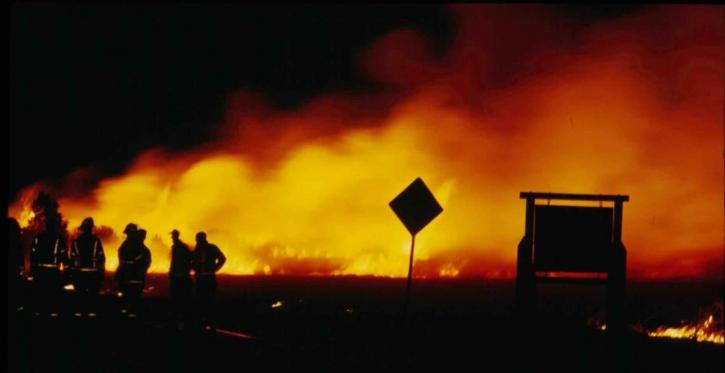 firefighters in night fire 725x373